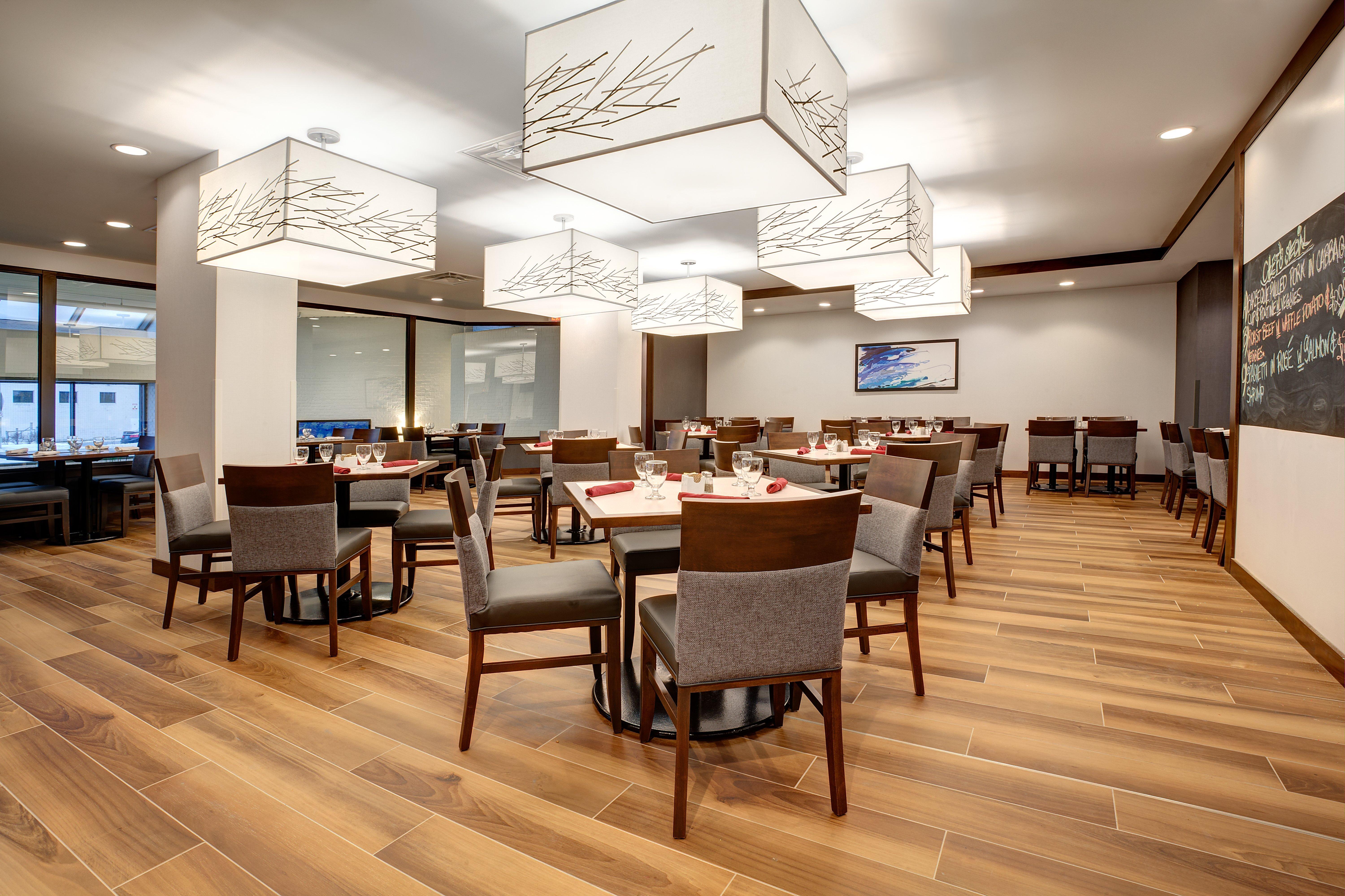East By Ihg 4* Ottawa