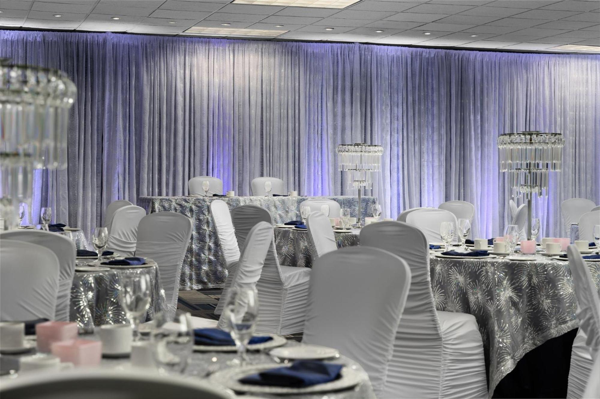East By Ihg 4*